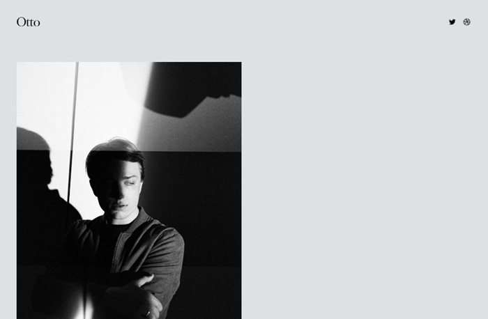 Otto squarespace template thats great for an artist